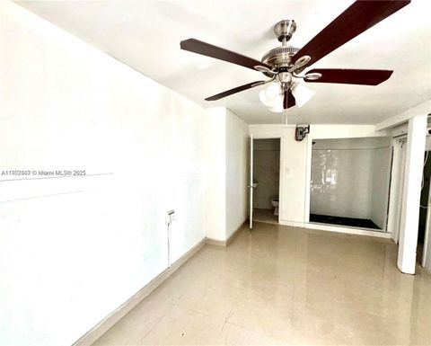 8900 NW 25th Ave 6 Miami FL 33147