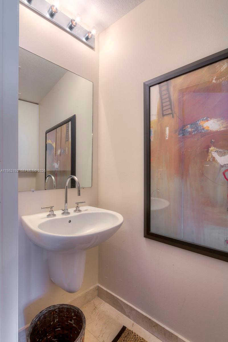 BEL-AIRE ON THE OCEAN CON - Residential