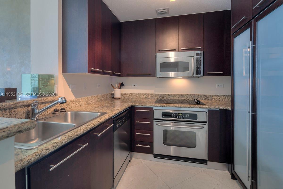 View photos, virtual tours, details... 6515 Collins Ave 1804