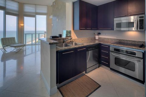 Photo of 6515 Collins Ave #1804, Miami Beach, FL 33141 (MLS # A11952192)