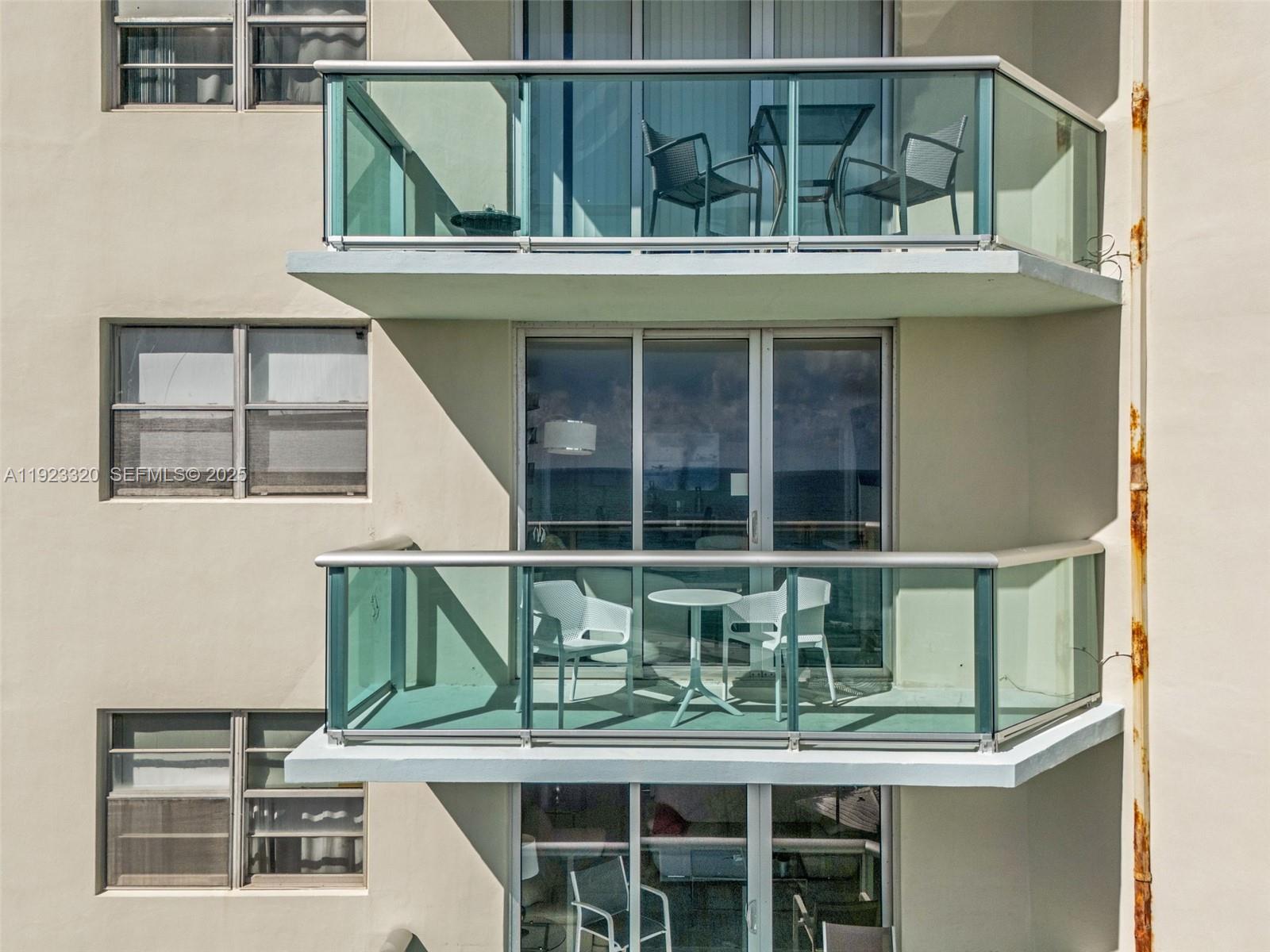 TIDES ON HOLLYWOOD BEACH - Residential