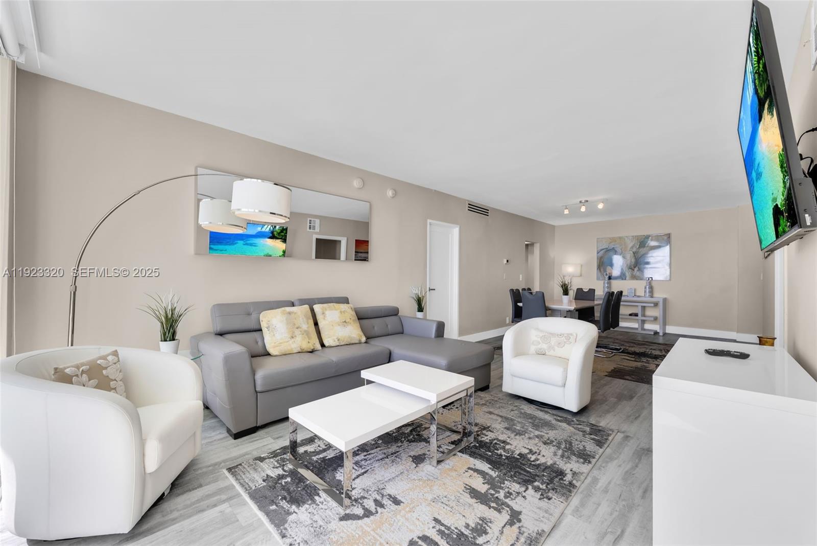 TIDES ON HOLLYWOOD BEACH - Residential