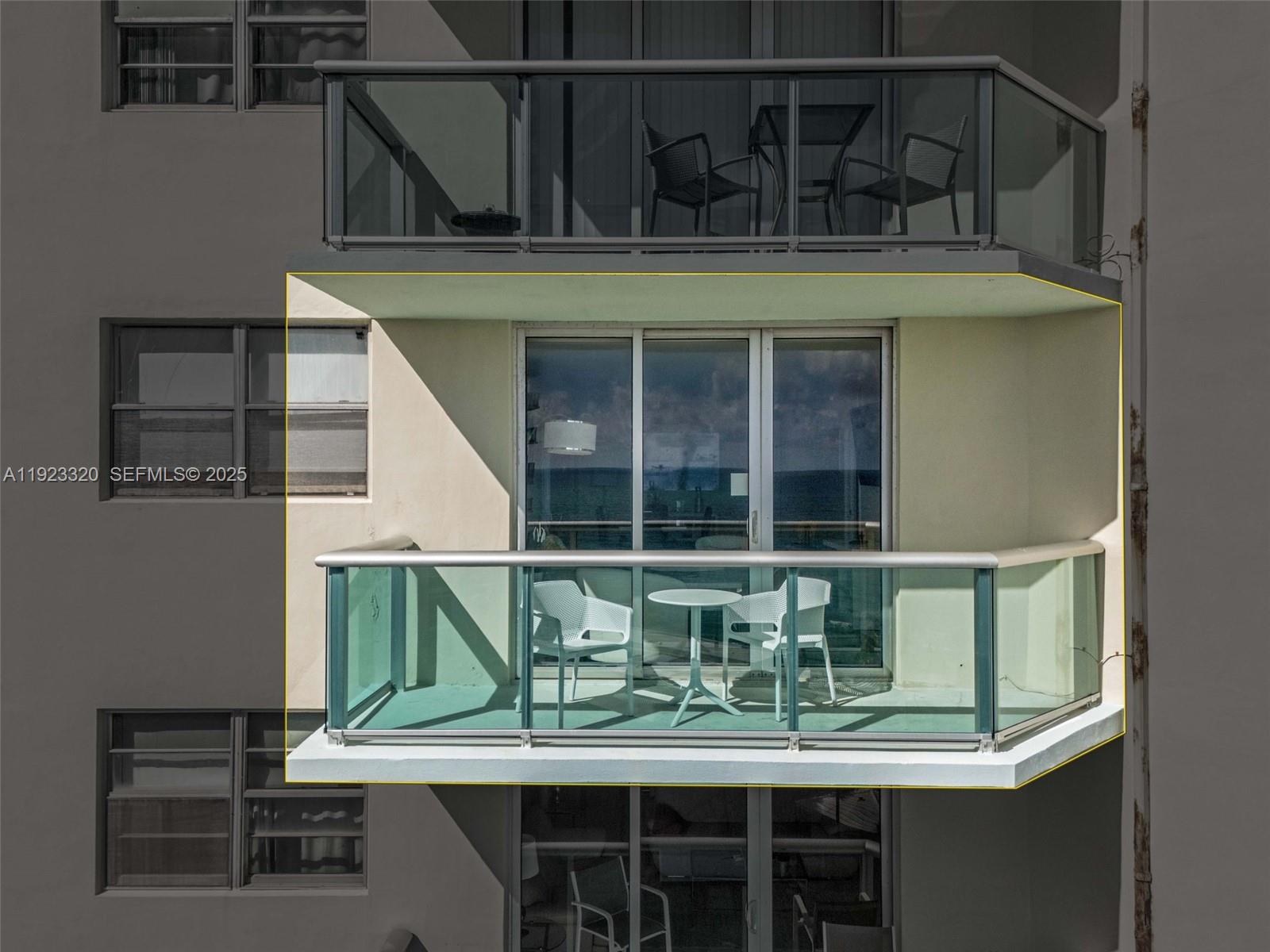 TIDES ON HOLLYWOOD BEACH - Residential