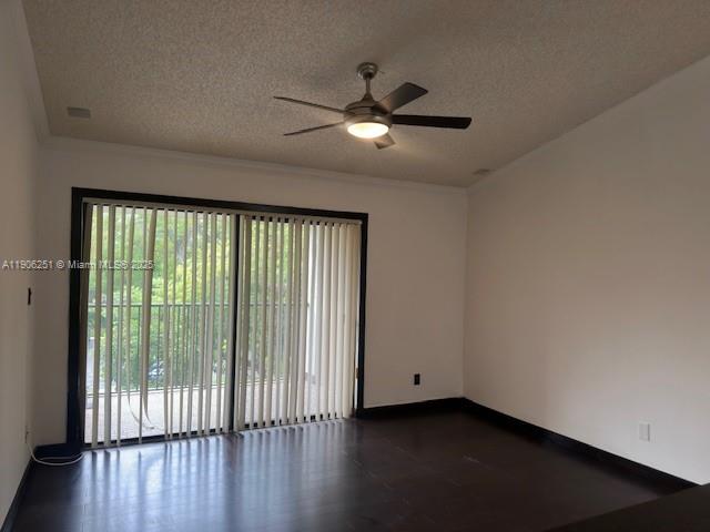 HOLLYWOOD PARC CONDOMINIU - Residential Lease