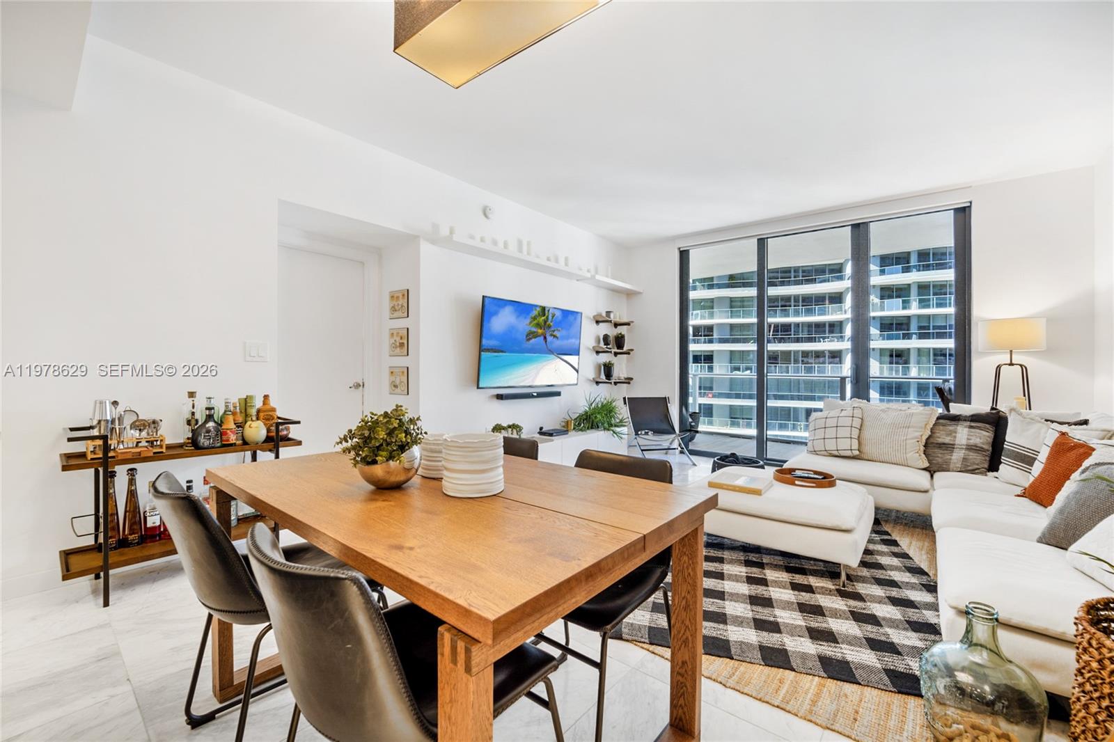 1010 Brickell Ave 2907