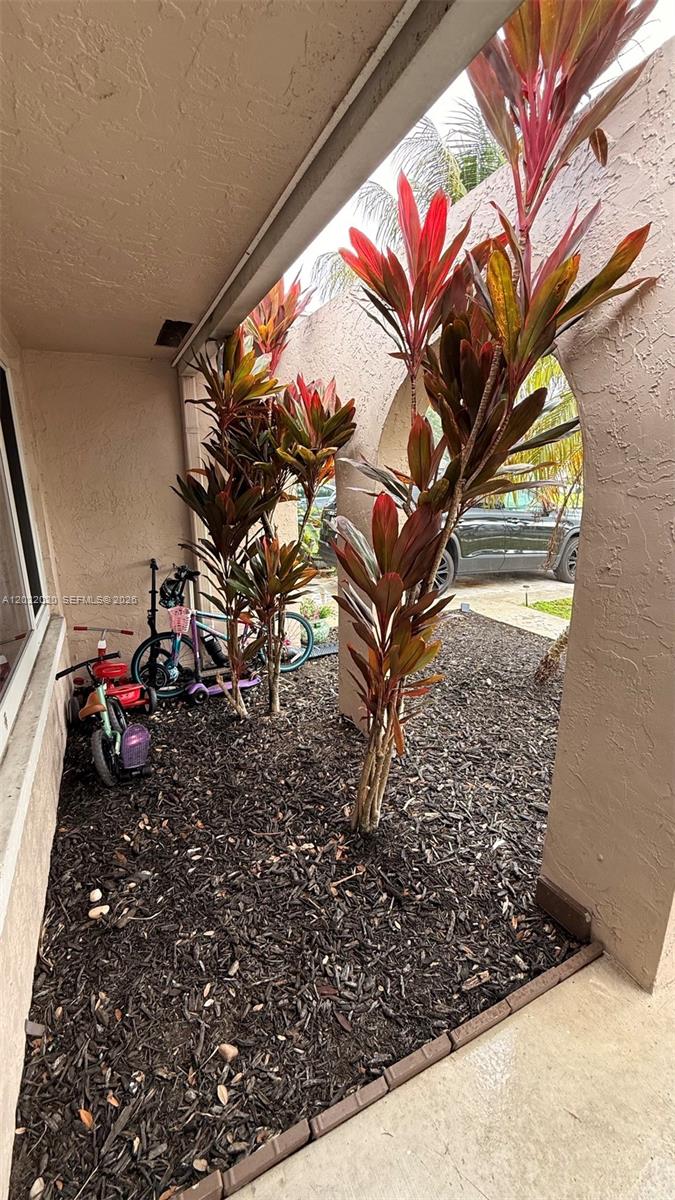 SANDALFOOT COVE SEC 7 AND - Residential
