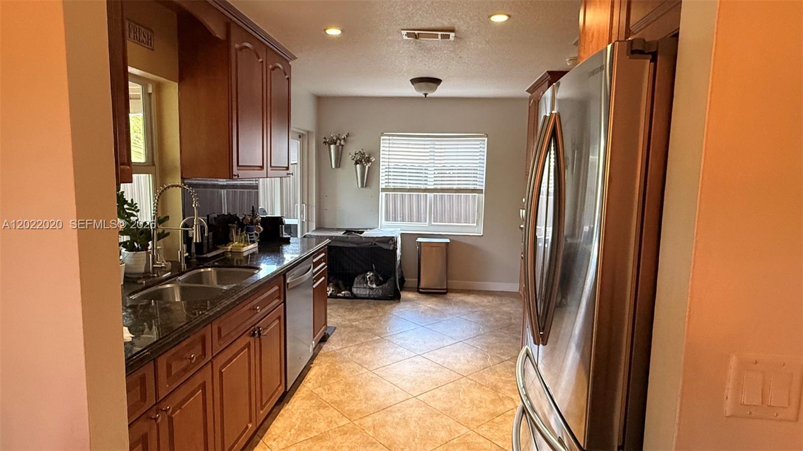 SANDALFOOT COVE SEC 7 AND - Residential