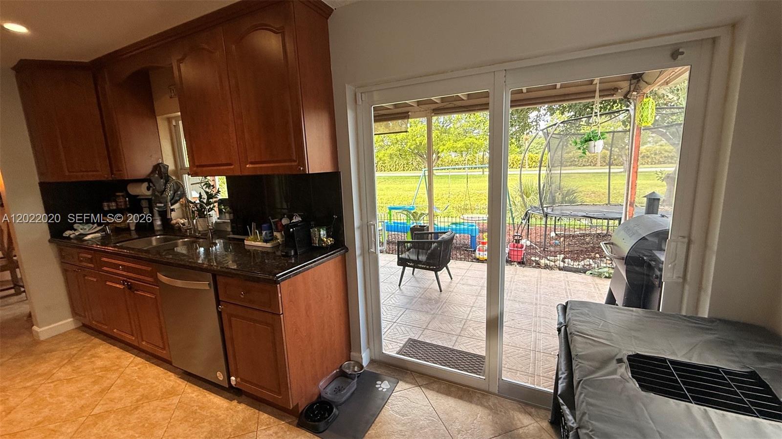 SANDALFOOT COVE SEC 7 AND - Residential