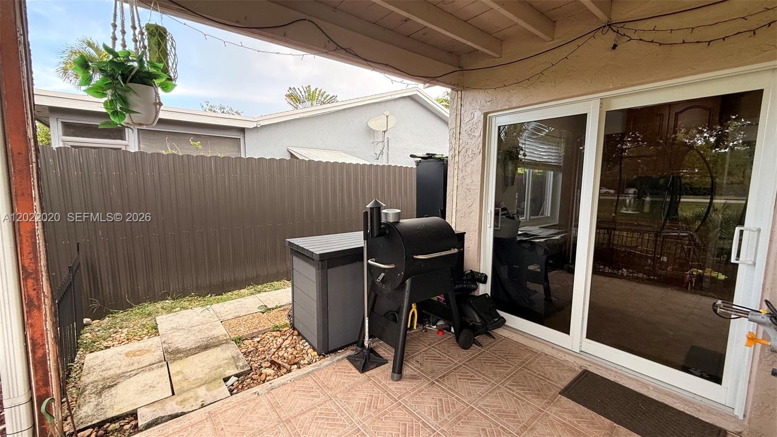SANDALFOOT COVE SEC 7 AND - Residential