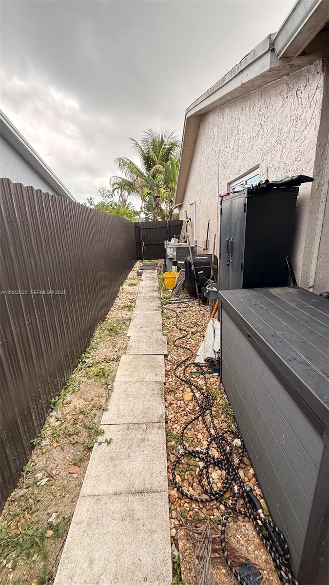 SANDALFOOT COVE SEC 7 AND - Residential