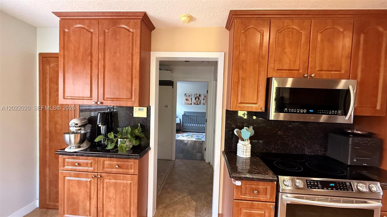 SANDALFOOT COVE SEC 7 AND - Residential