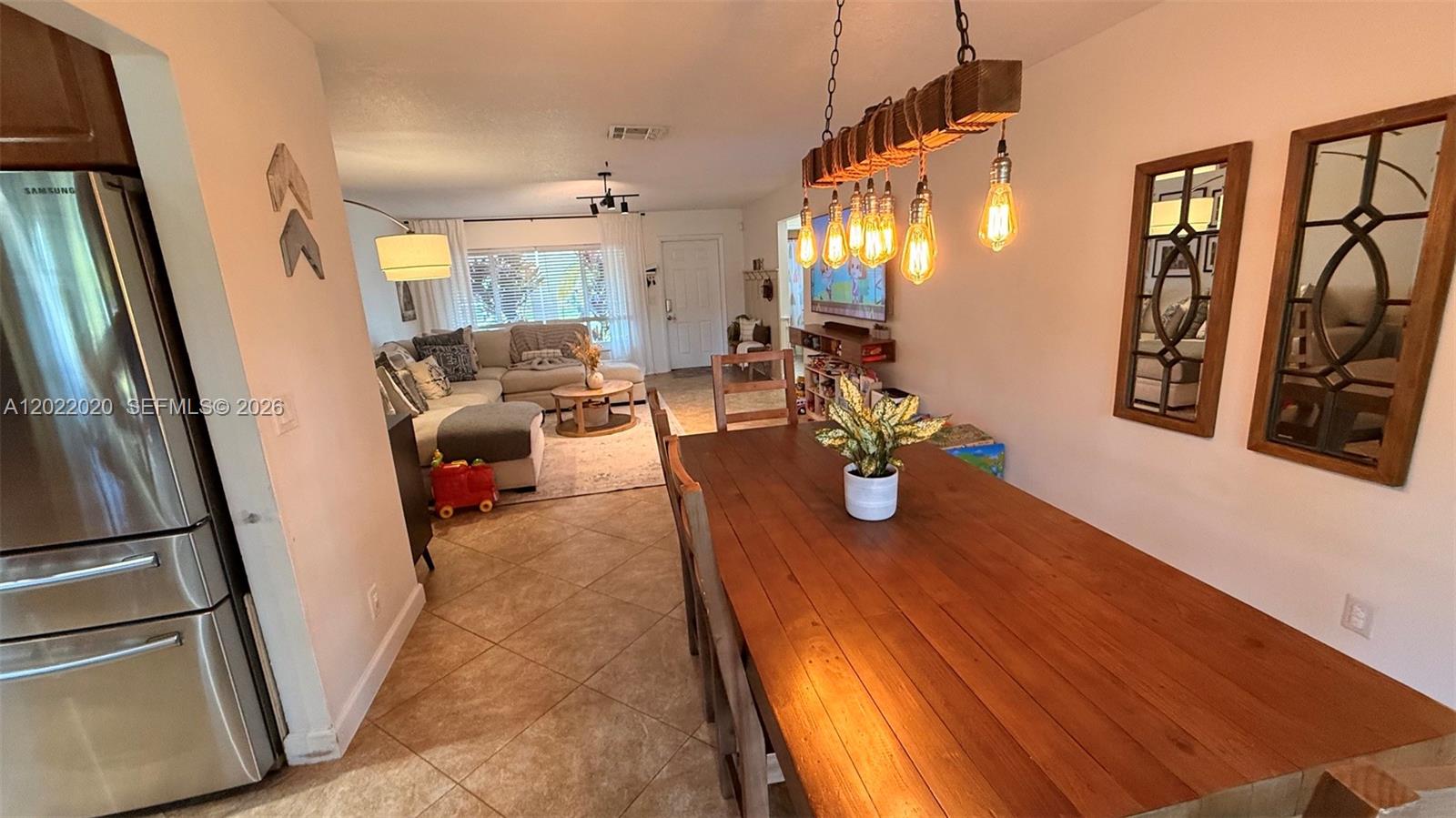 SANDALFOOT COVE SEC 7 AND - Residential