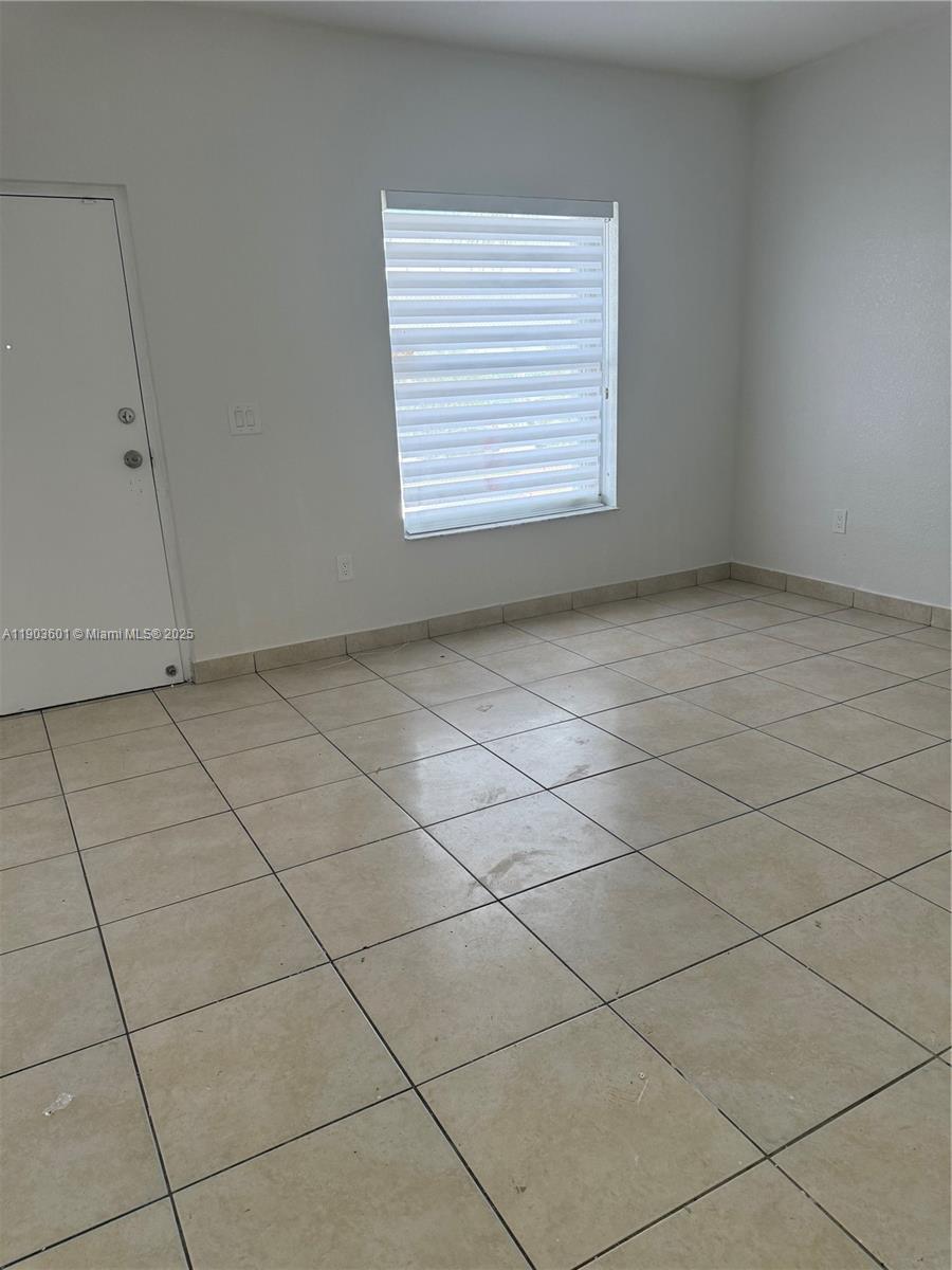 HIALEAH 17TH ADDN REV & A - Residential Lease