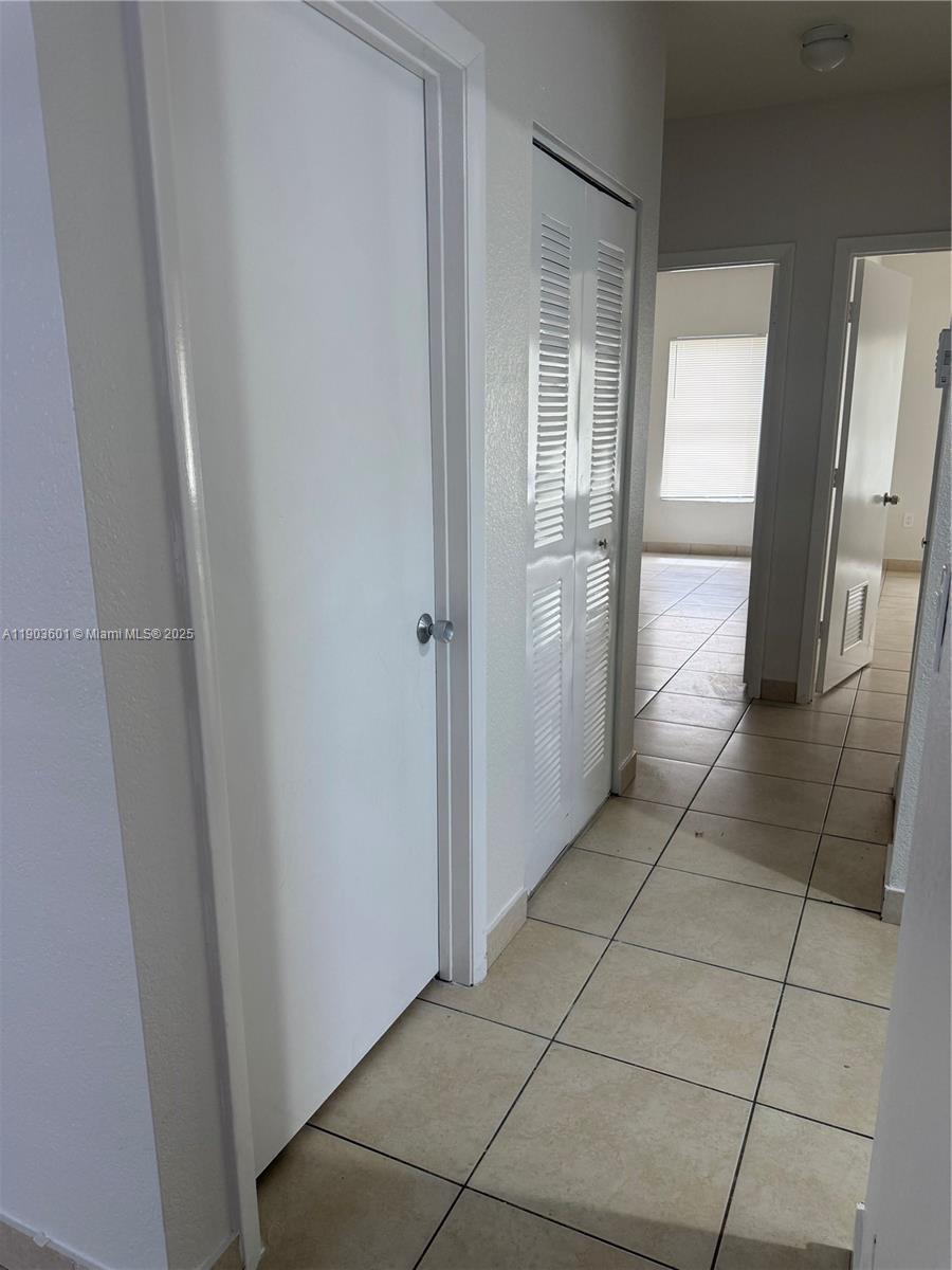 HIALEAH 17TH ADDN REV & A - Residential Lease