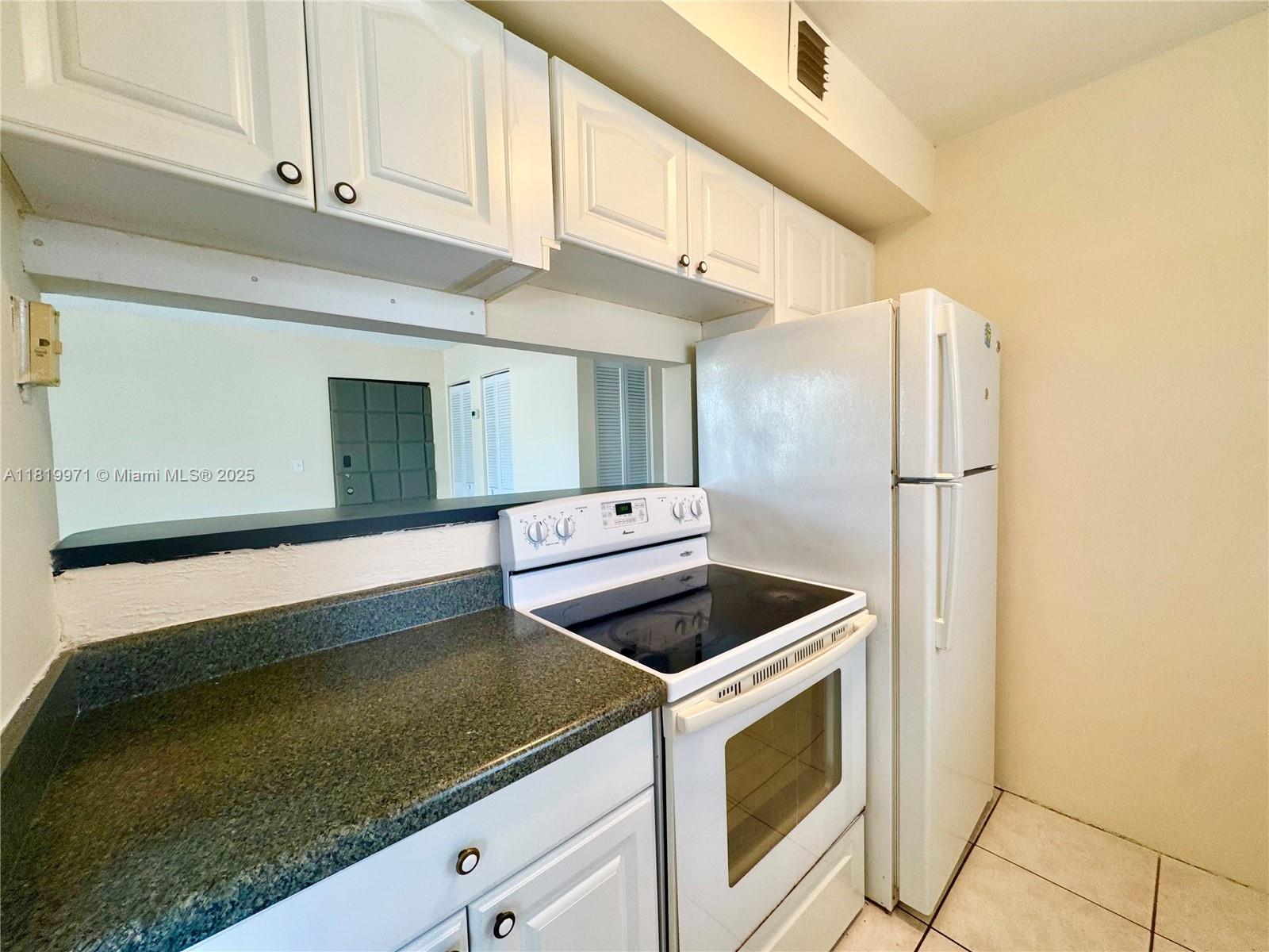 PINE TOWER CONDO - Residential