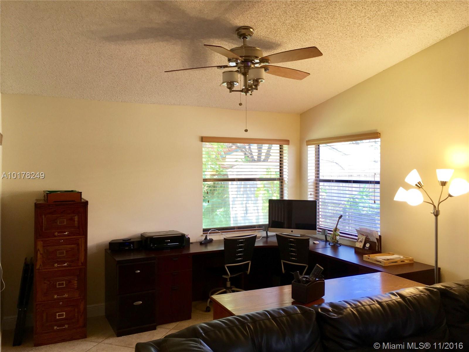 Hawkes Bluff 134-24 B - Residential