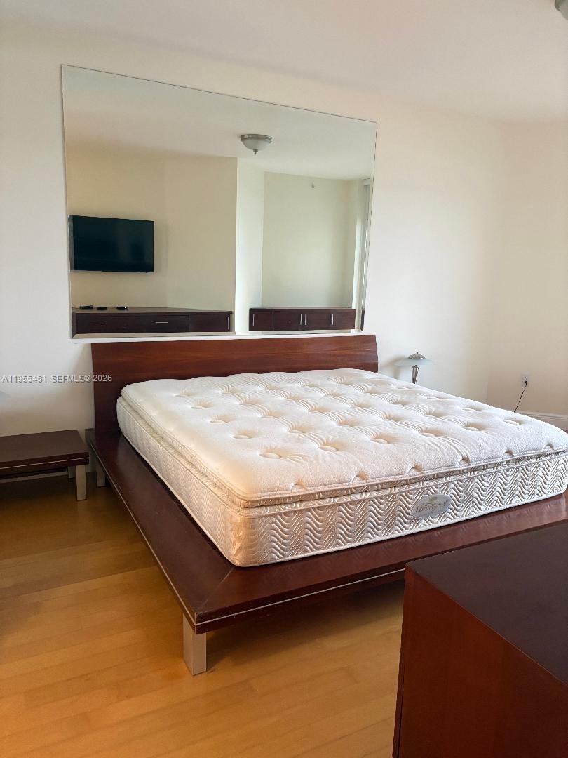 9595 E Collins Ave N9-I