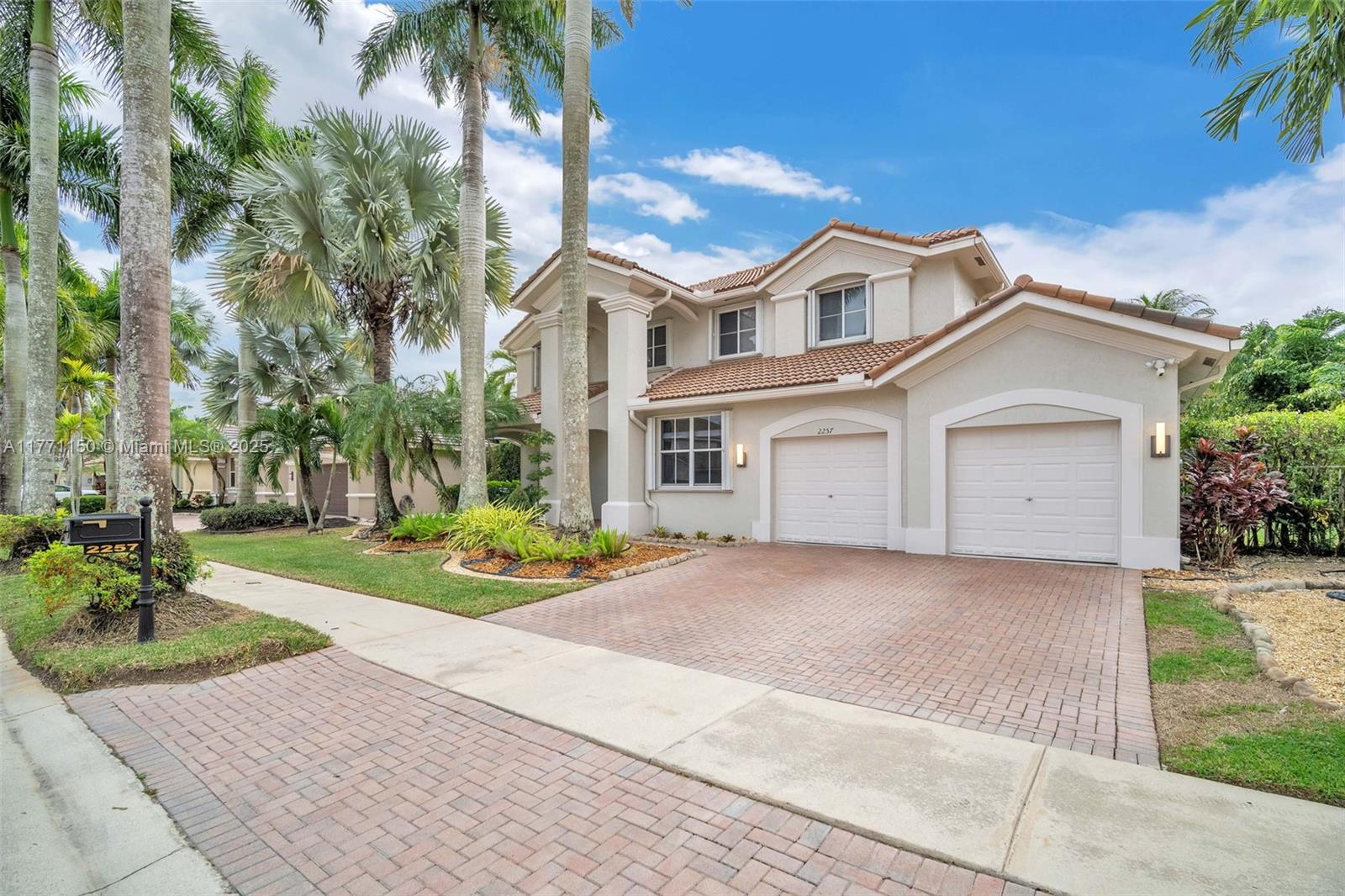 2257 Quail Roost Dr