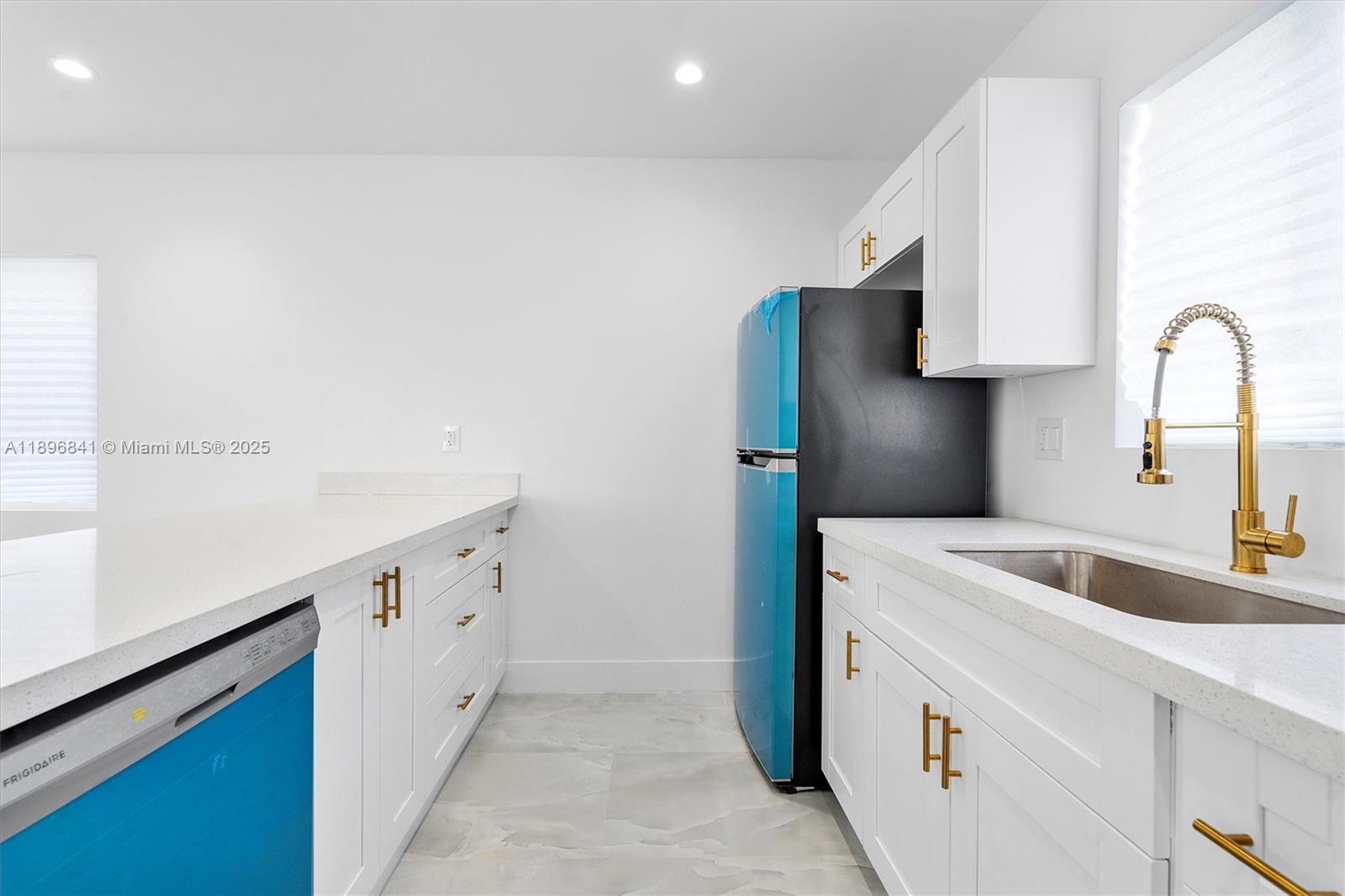 HIALEAH HEIGHTS - Residential Lease
