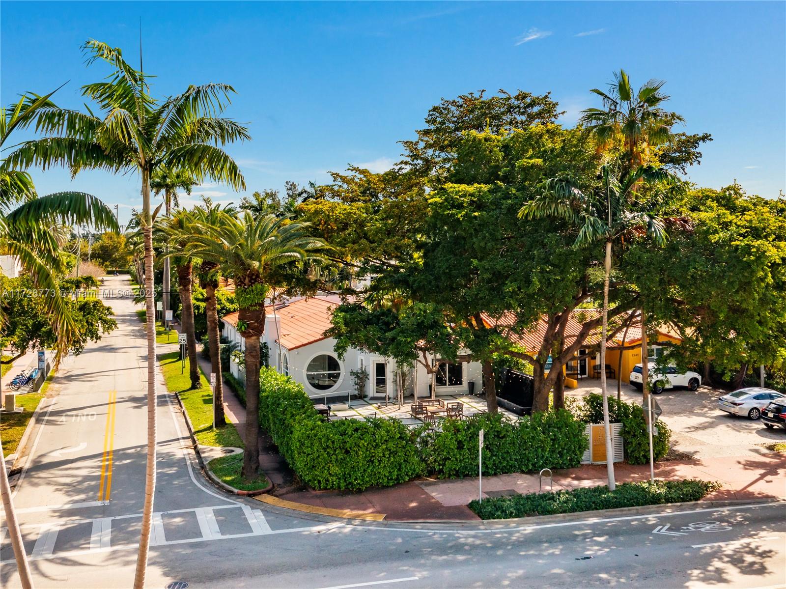 1355 Alton Road