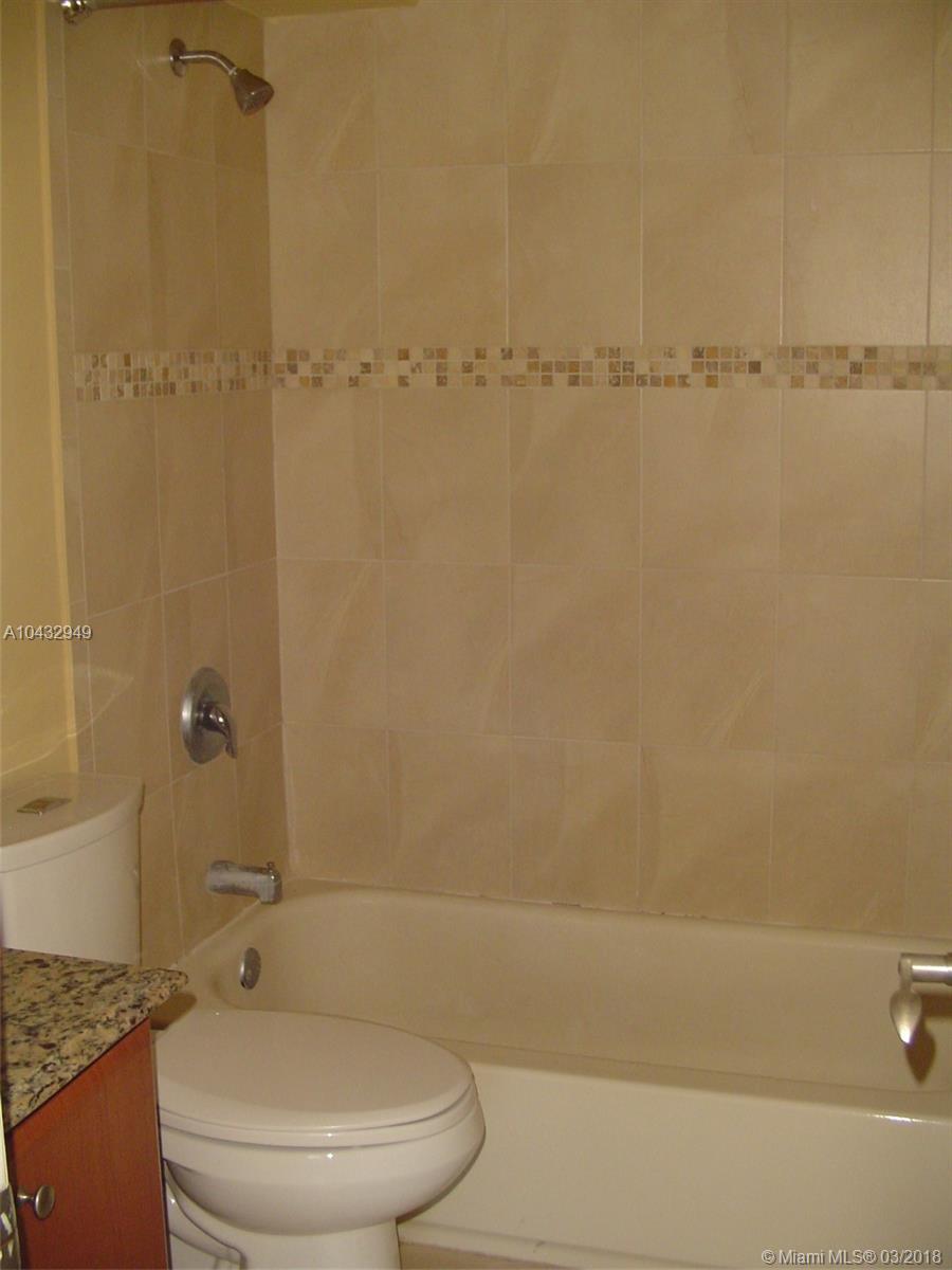 VIRGINIA POINTE CONDO - Residential Lease