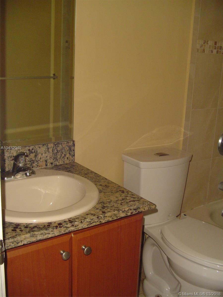 VIRGINIA POINTE CONDO - Residential Lease