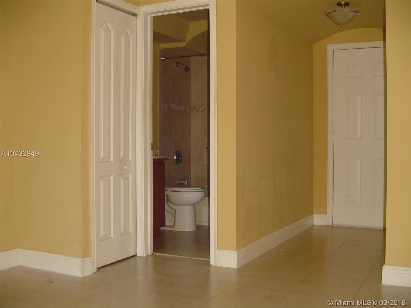 VIRGINIA POINTE CONDO - Residential Lease