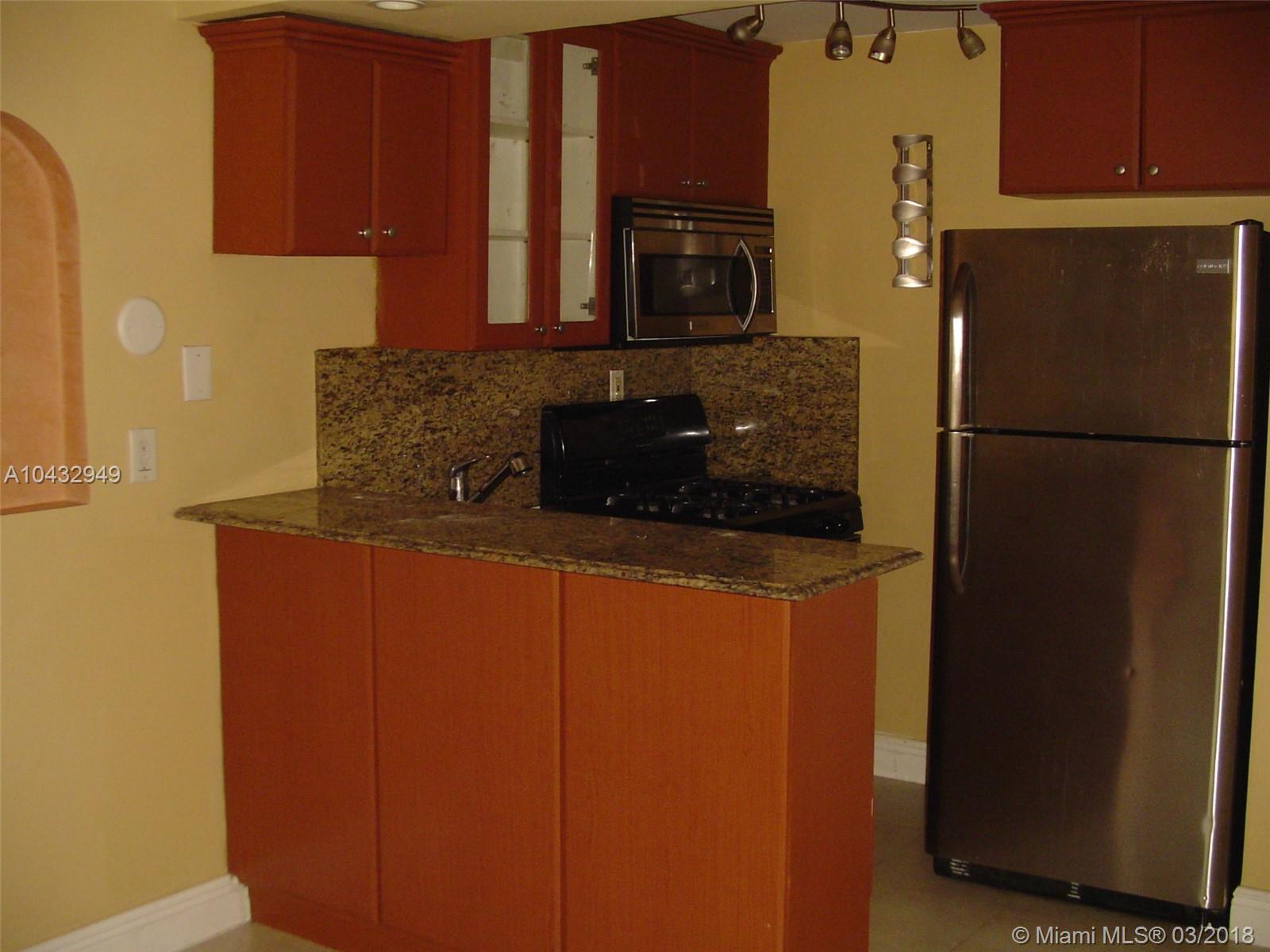VIRGINIA POINTE CONDO - Residential Lease