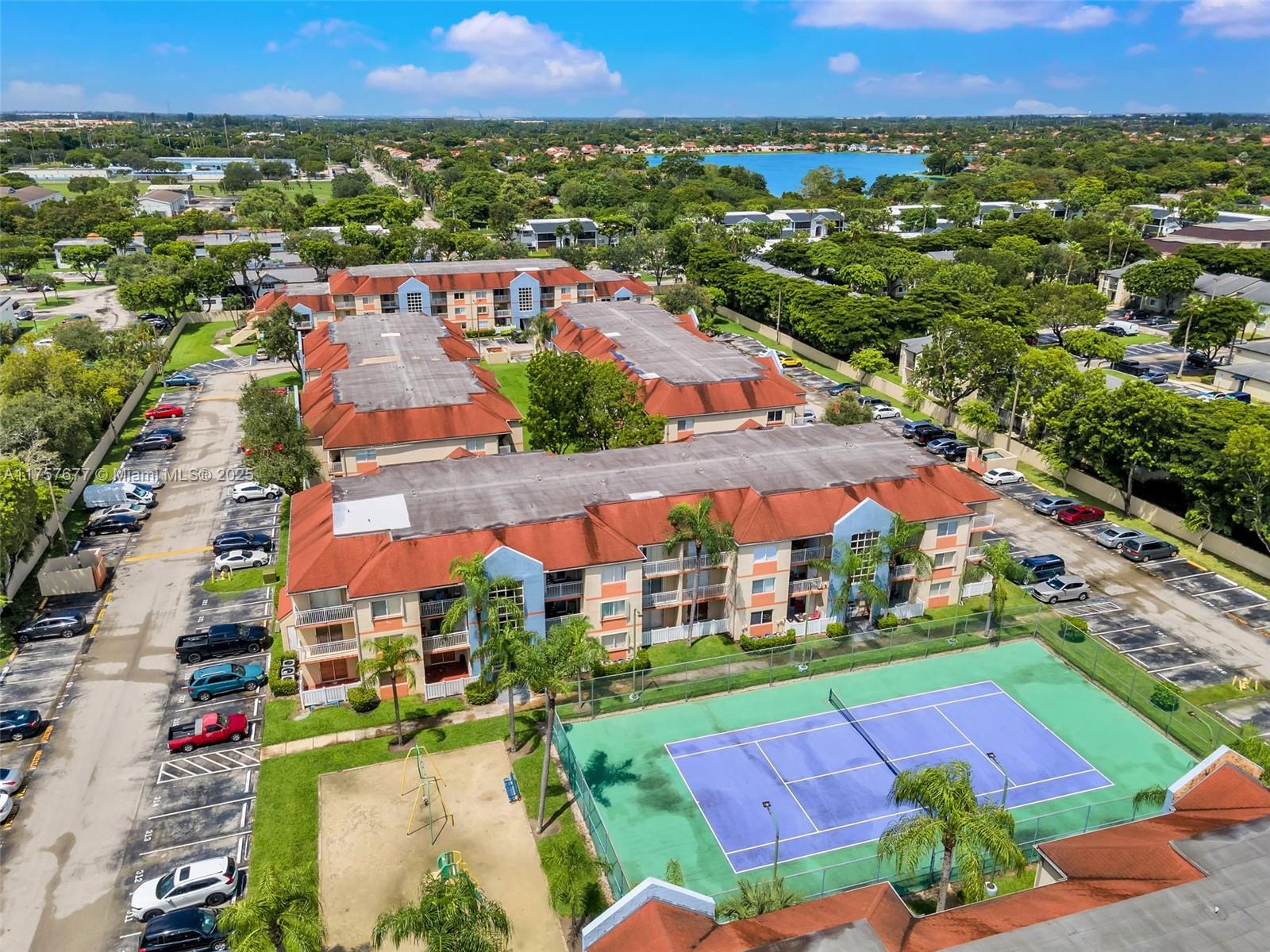 18860 Nw 57th Ave 204, Hialeah, Miami-Dade County, Florida - 2 Bedrooms  
2 Bathrooms - 
