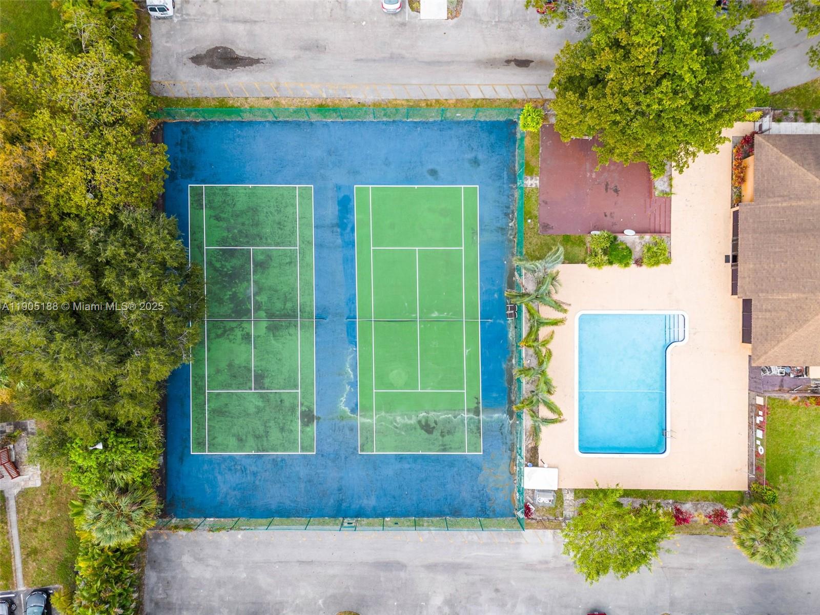 HIDDEN FOREST CONDO - Residential