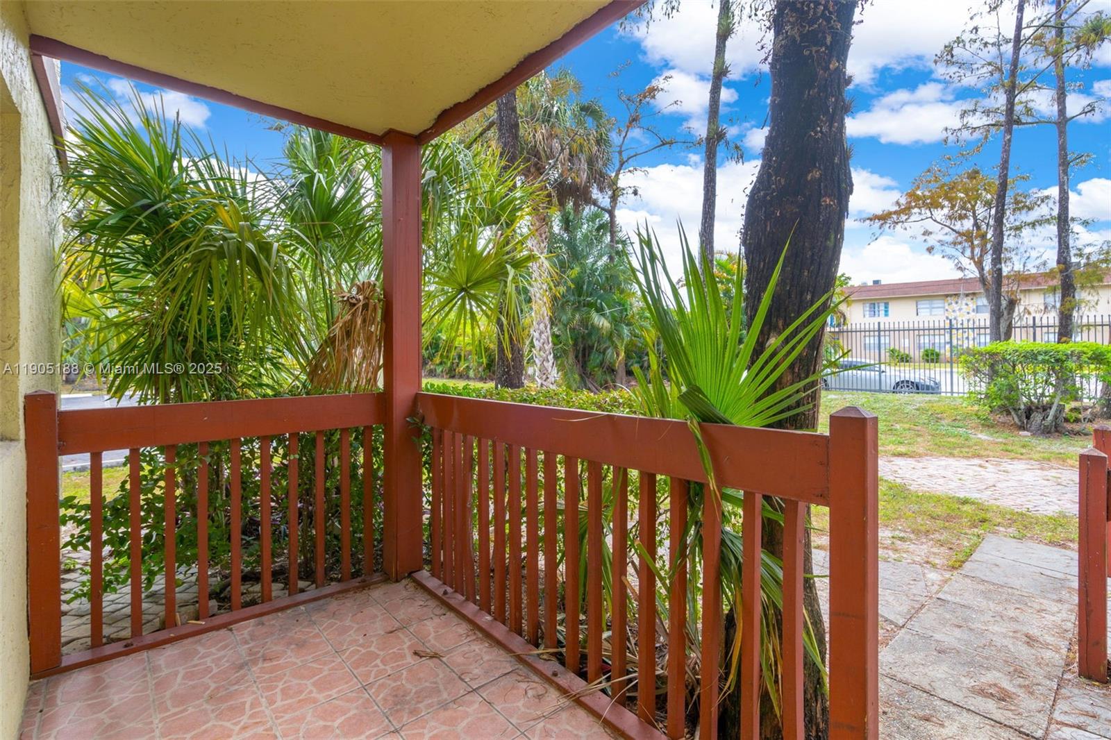 HIDDEN FOREST CONDO - Residential