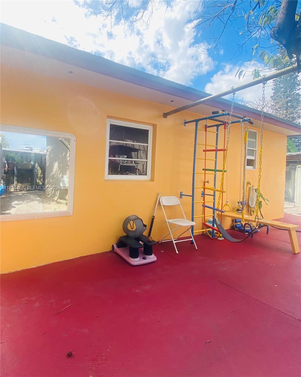 ANDERSON HEIGHTS - Residential