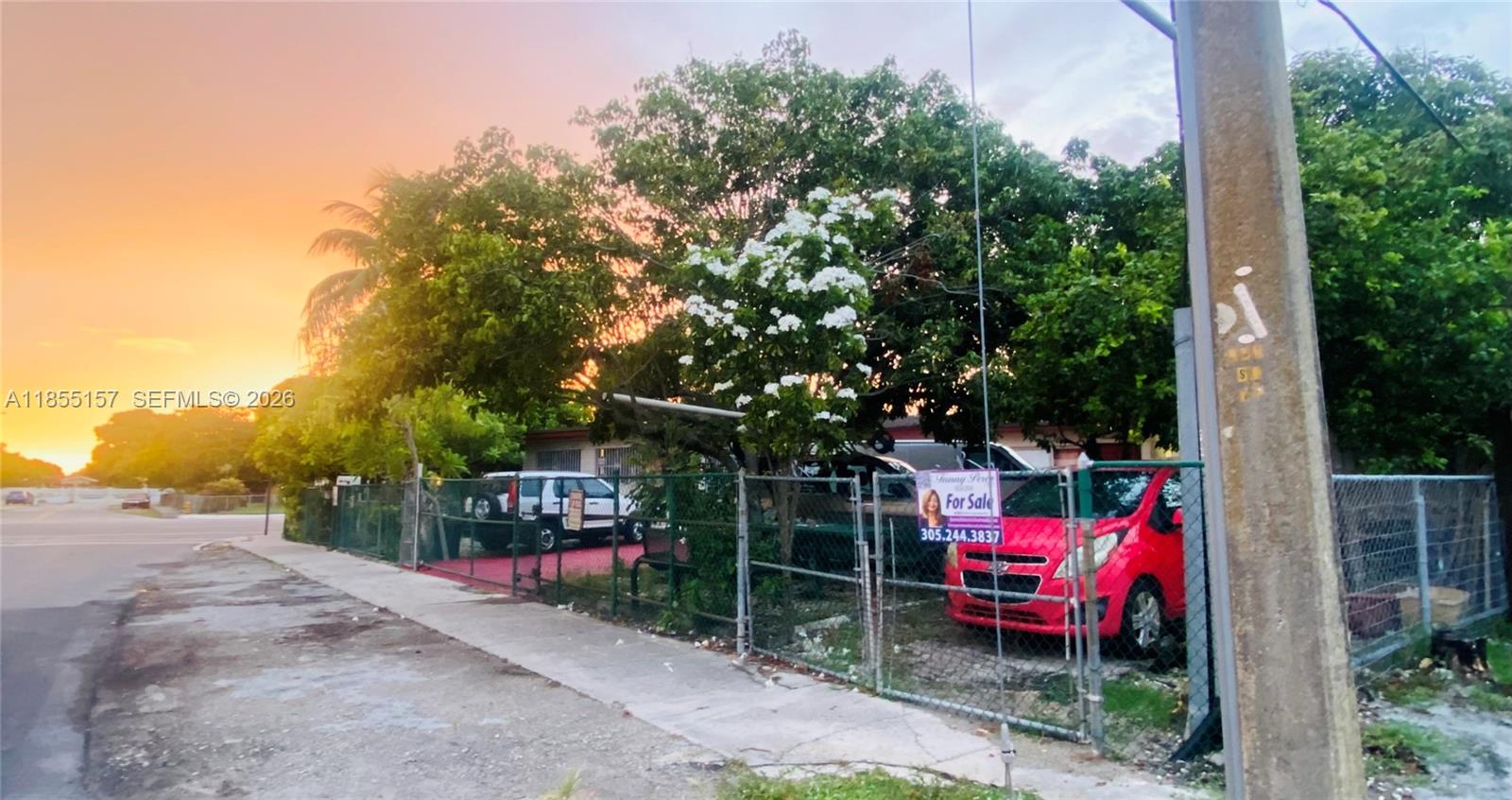 ANDERSON HEIGHTS - Residential