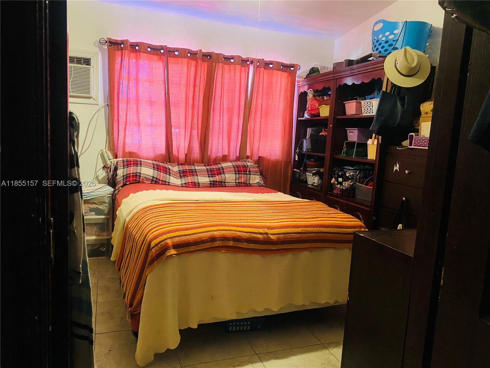 ANDERSON HEIGHTS - Residential