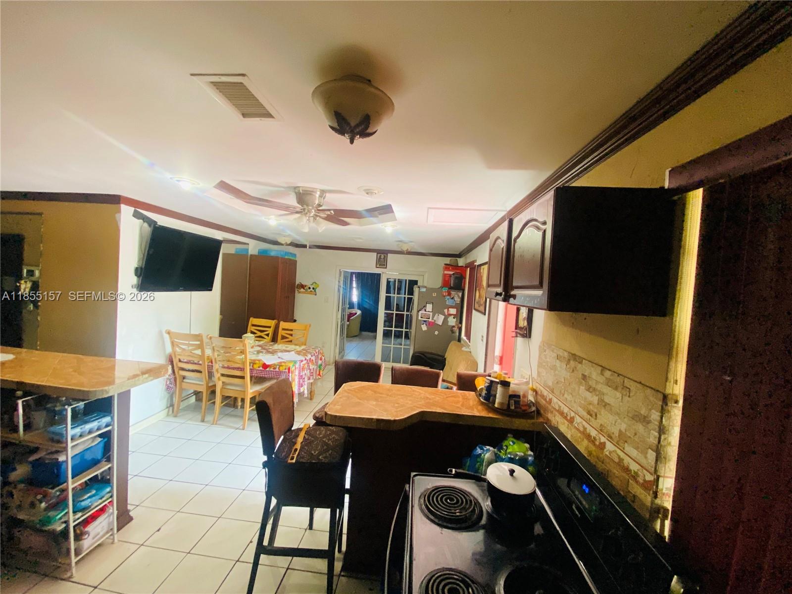 ANDERSON HEIGHTS - Residential