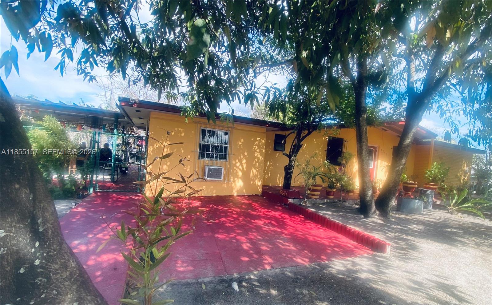 ANDERSON HEIGHTS - Residential