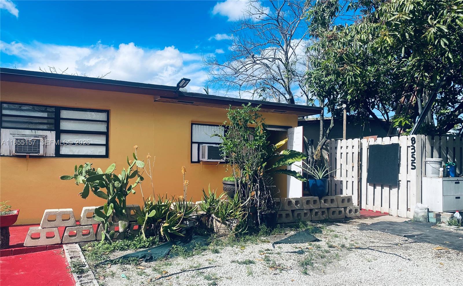 ANDERSON HEIGHTS - Residential