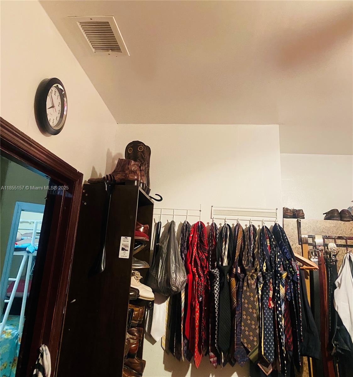 ANDERSON HEIGHTS - Residential