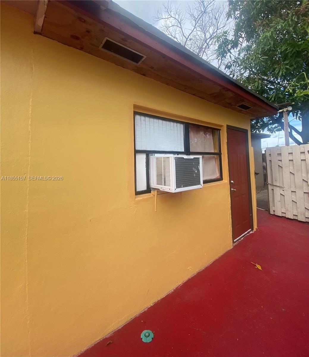 ANDERSON HEIGHTS - Residential