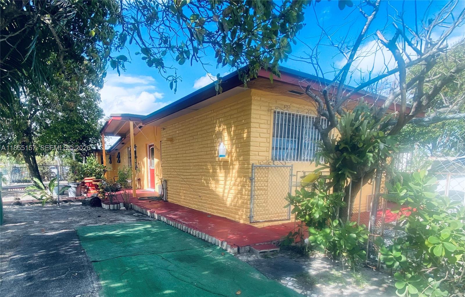 ANDERSON HEIGHTS - Residential