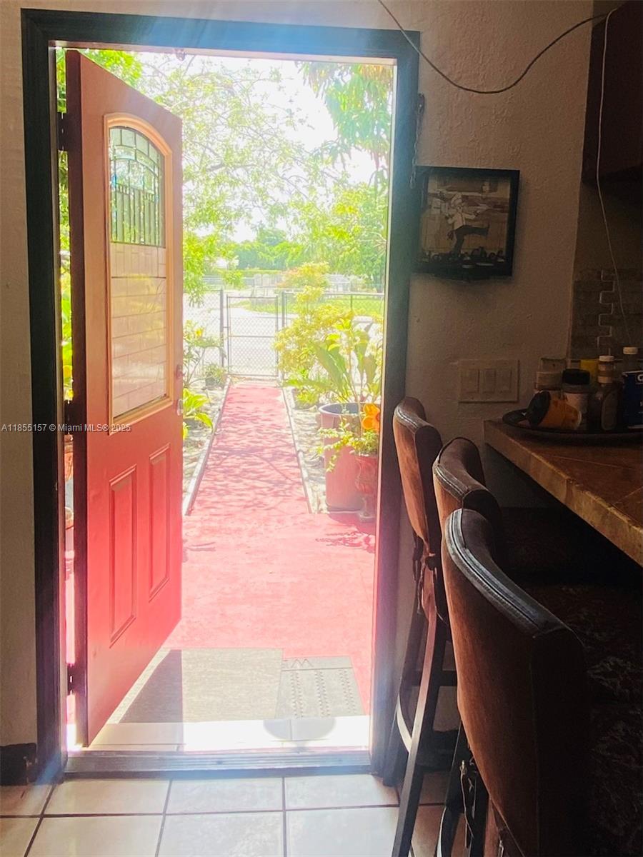 ANDERSON HEIGHTS - Residential