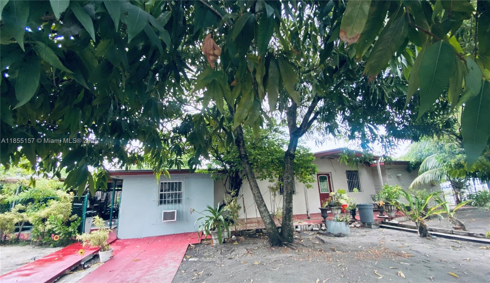 8355 NW 32nd Ave