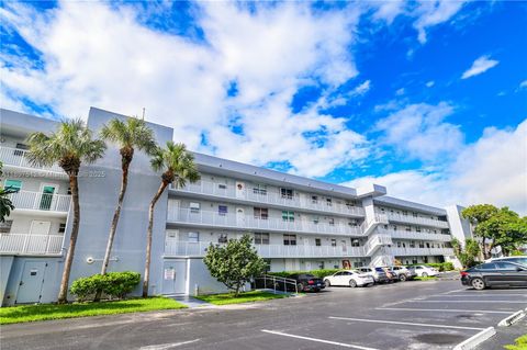 110 Royal Park Dr 2H Oakland Park FL 33309