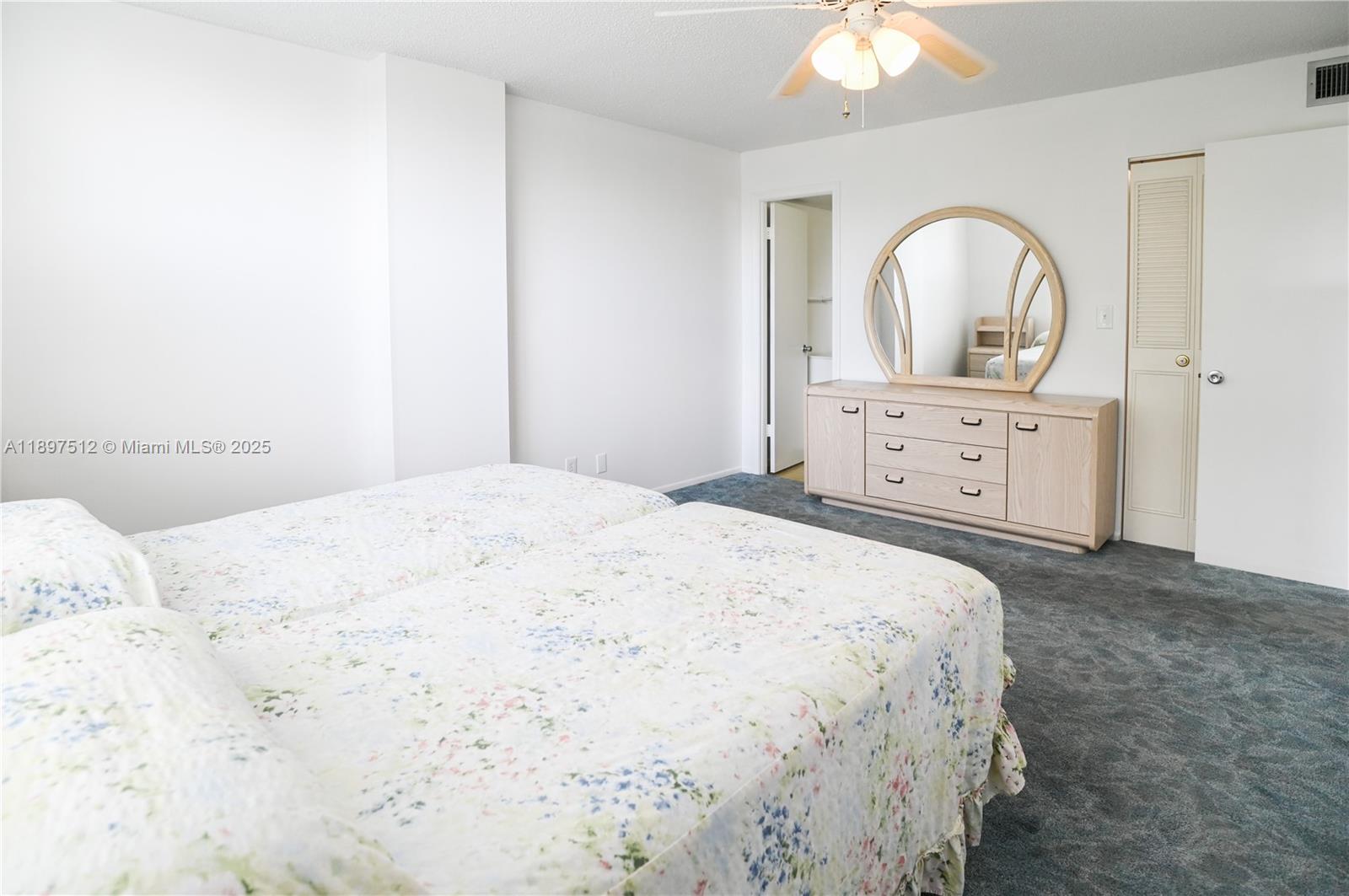 ROYAL PARK CONDO - Residential