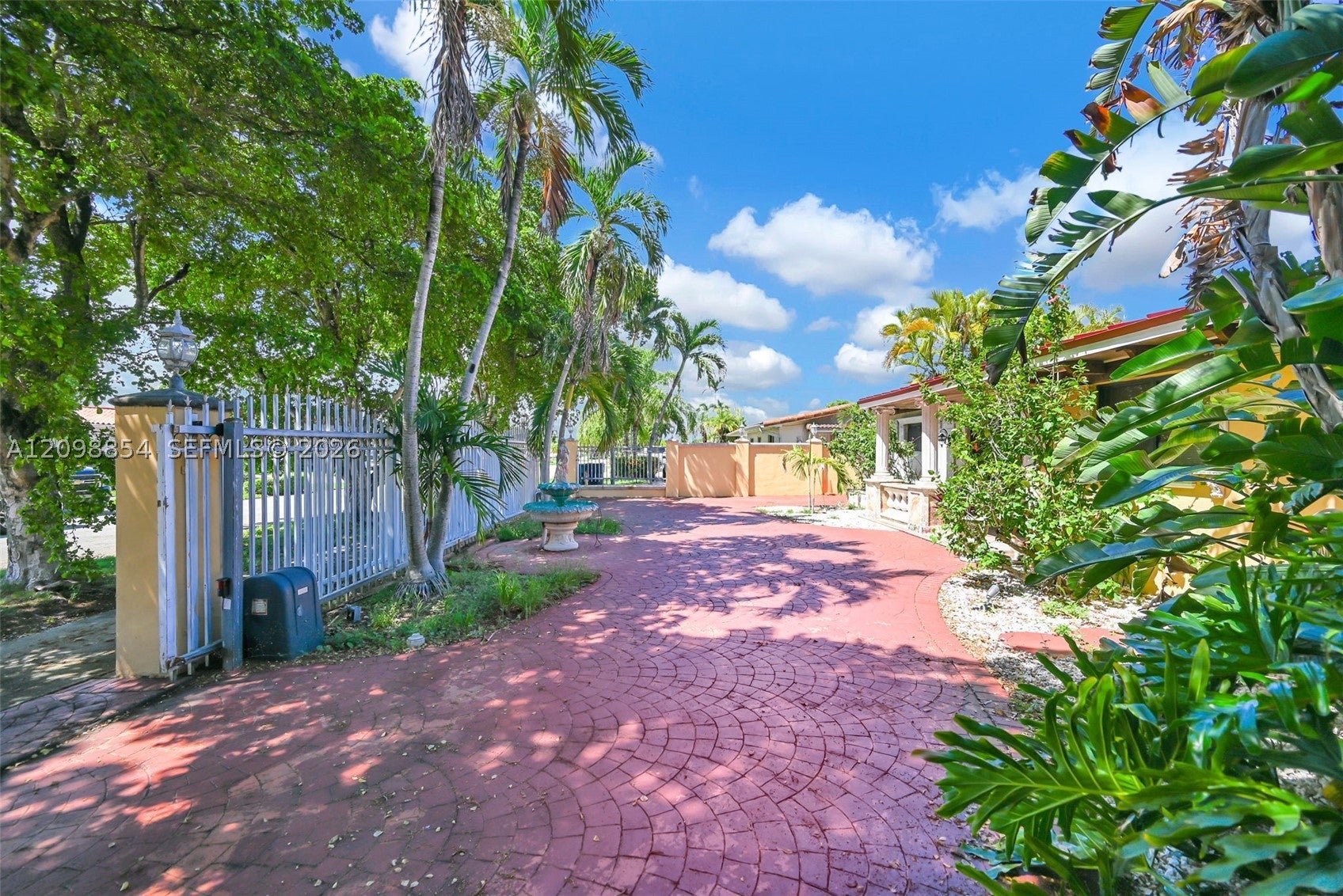 1425 SW 78th Ave, Miami FL 33144