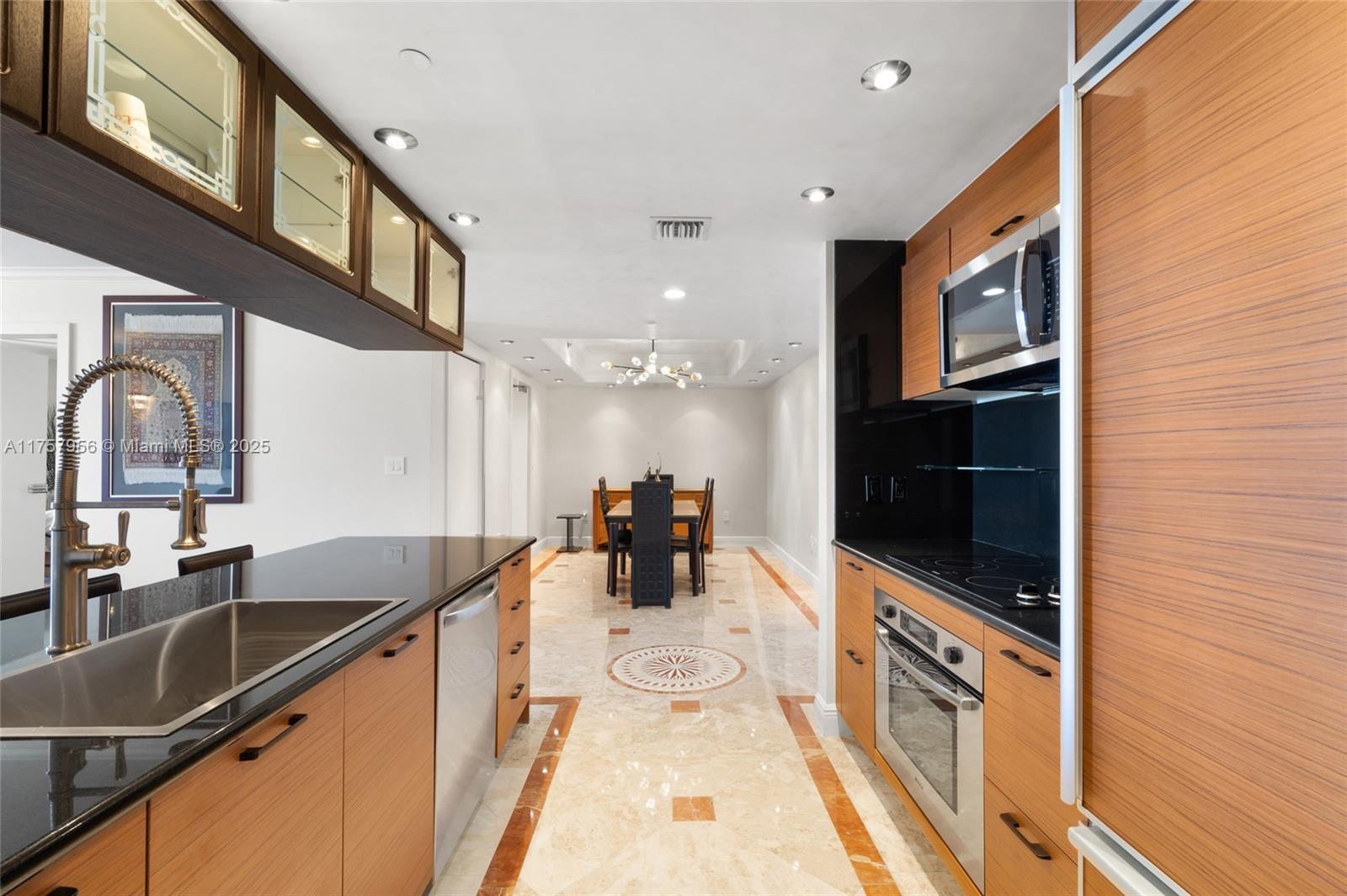 50 BISCAYNE CONDO - Residential