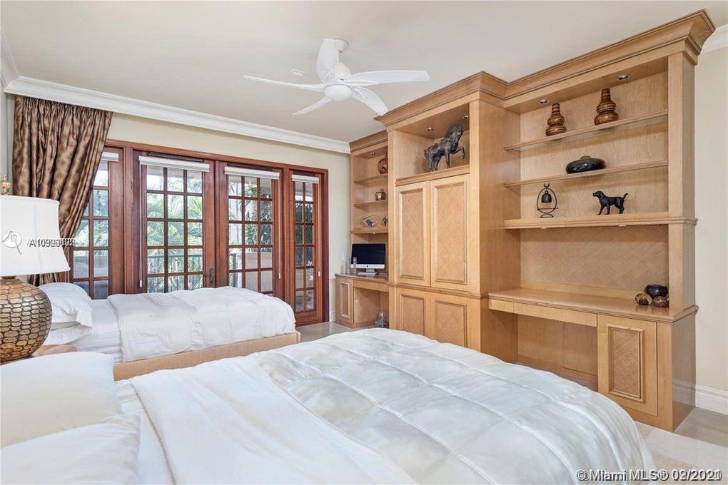 7400 OCEANSIDE AT FISHER - Residential