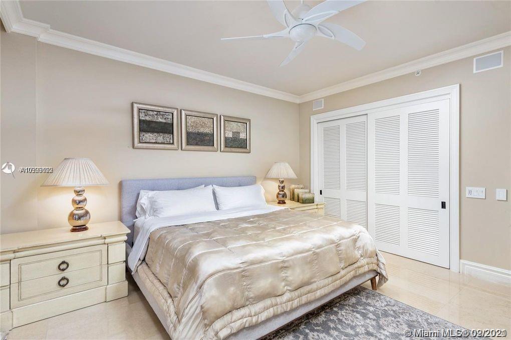 7400 OCEANSIDE AT FISHER - Residential