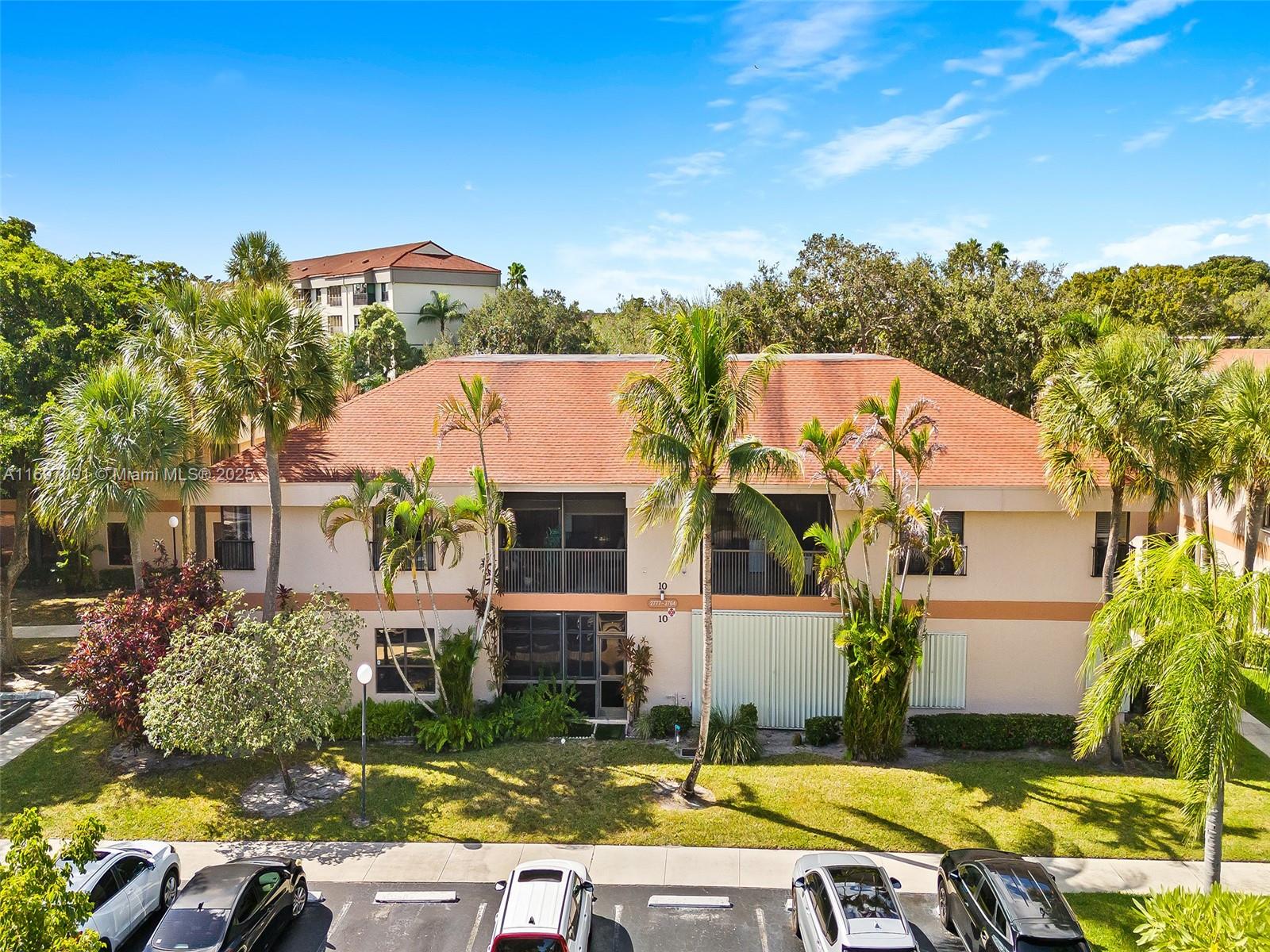 APPLEWOOD VILLAGE II-B CO - Residential