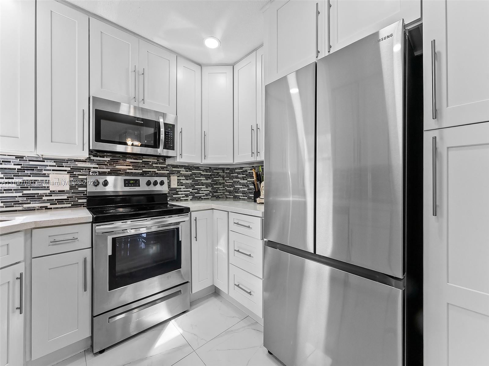 APPLEWOOD VILLAGE II-B CO - Residential
